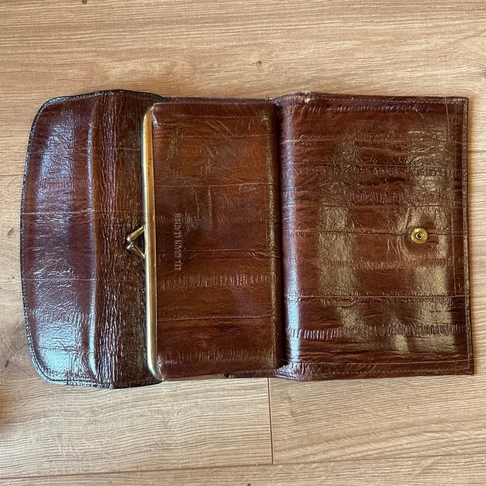 Vintage Brown Eel Skin Leather Tri-Fold Wallet Kiss Lock Coin Pouch Mahogany